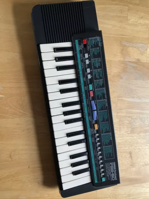 Yamaha Portasound PSS-50. Vintage Keyboard. 19 Key. Working Fine. Great Sound.