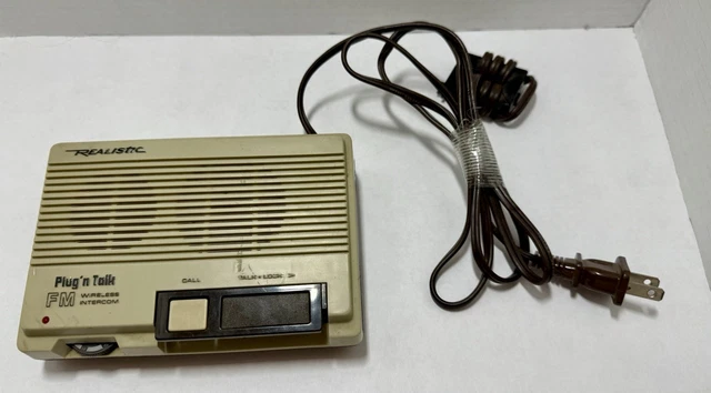 Lot De 2 Intercoms FM Sans Fil Realistic Plug'n Talk 43-207C Radio Shack - Pour Pièces Ou Réparation