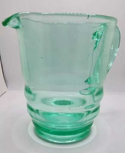 Green Uranium Glass 2 Pint Measuring Cup, It Glows
