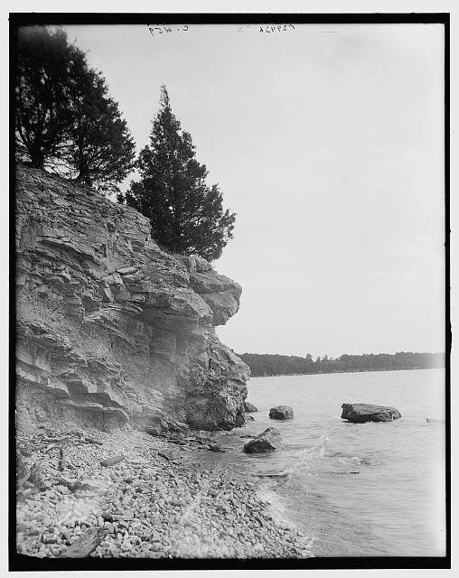 ROCKS AT HOTEL Victory PutinBay Ohio c1900 Historic Old Photo EUR 6