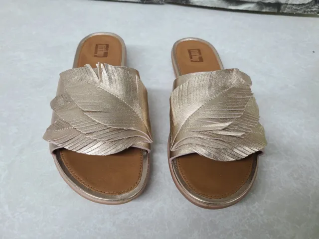 FITFLOP Sola Feather Sandal Rose Gold Size 6/EU36