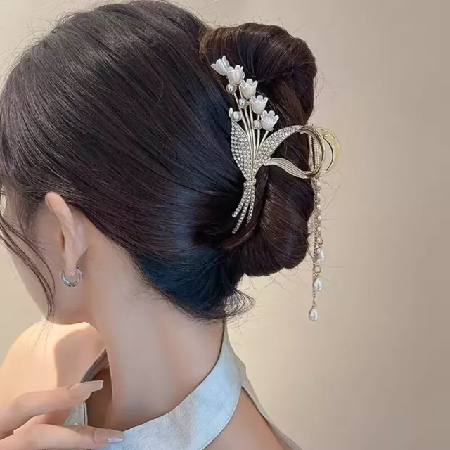 Rhinestone Pearl Butterfly Hair Clip Elegant Girls Hair Claws Hair Accessories 3