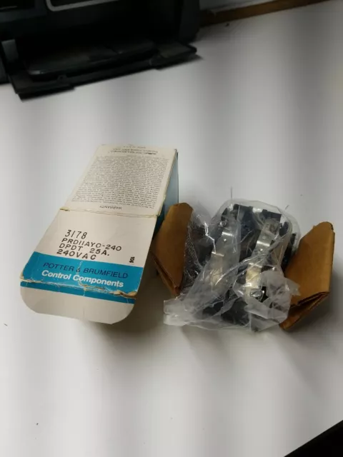 Potter & Brumfield PRD-11AY0 120/240 VAC 50/60 Hz 1 HP 2 HP PH Gen Purpose Relay