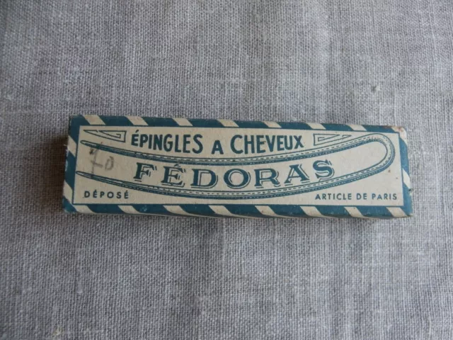 Boîte Ancienne D'épingles À Cheveux Fédoras Vintage - Article De Paris - Pleine