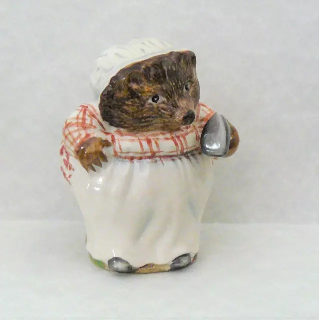 BESWICK  Beatrix Potter - MRS TIGGY - WINKLE - BP-3a (no date) - Excellent