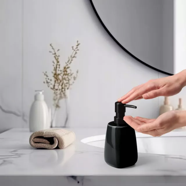 KADAX Juego de baño de cerámica, dispensador de jabón, vaso de baño, negro 2