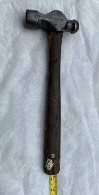 Vintage V^R Victoria Rail 1 1/2 lb Gilpin Hammer