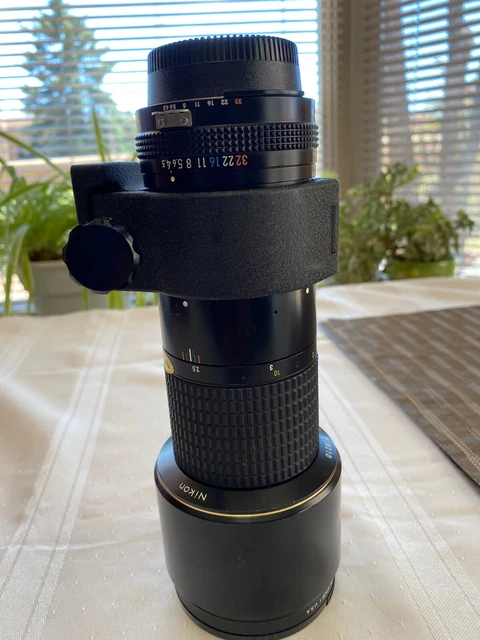 Nikon Nikkor *ED  300mm f4.5 AI-S Telephoto Lens with Tripod Collar