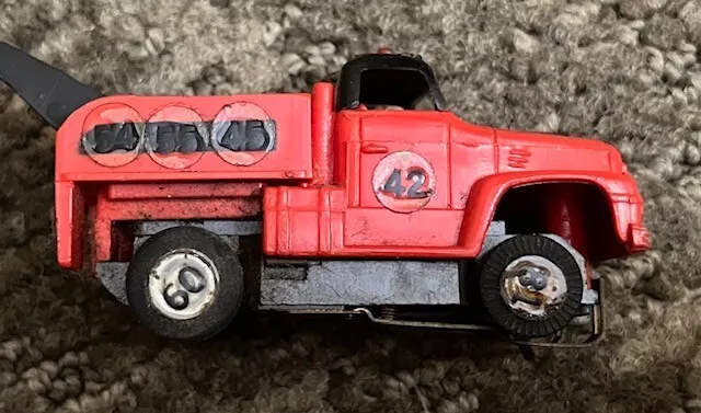 Vintage 1960'S Aurora Towtruck Wrecker Ho Slot Car