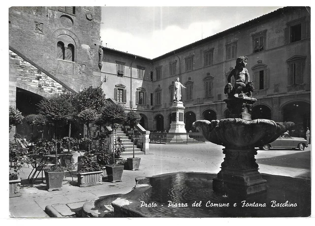 PRATO (005) - PRATO Piazza del Comune e Fontana Bacchino - FG/Vg 19??