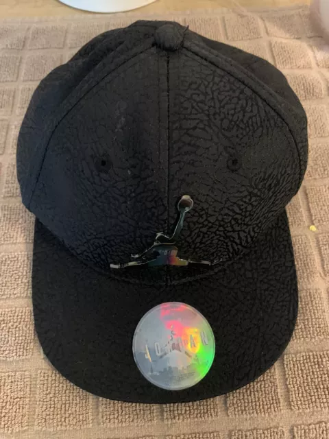 Nike Air Jordan Jumpman Elite Snapback Hat Black Youth Size 8-20. Never worn!