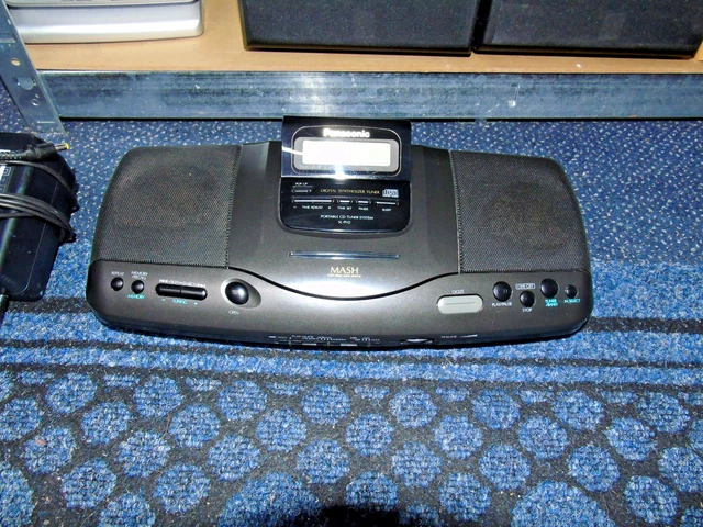 VINTAGE PANASONIC SL-PH2 Portable CD Tuner System Retro Boombox