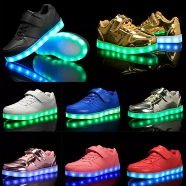 Kinder LED beleuchtete Schuhe cool Jungen Mädchen hell blinkende Turnschuhe Turnschuhe Geschenk