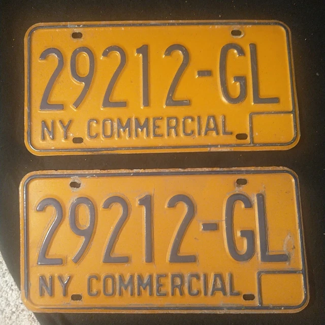 VINTAGE 19741985 NEW York Commercial License Plates Matched Pair YOM