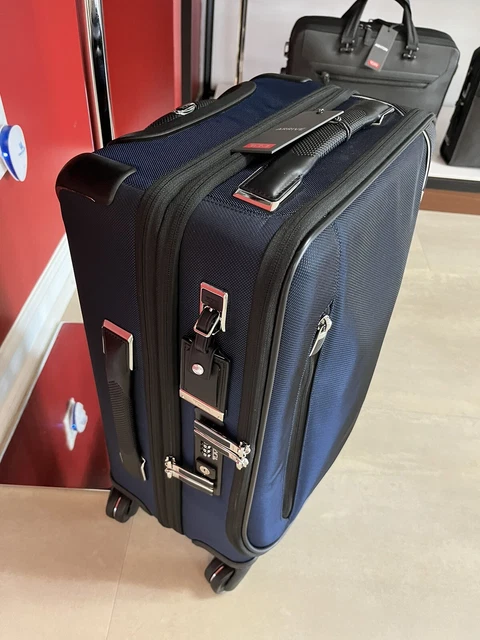 Tumi Arrive International  expandable dual access 4 Wheel Carry-On