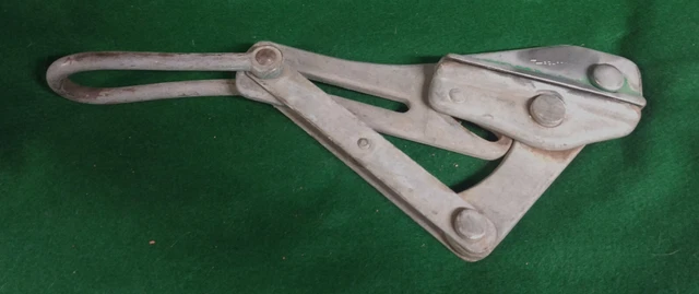M. Klein & Sons 1626-39B 15,000 Lbs Chicago Cable Grip  Cable Stretcher