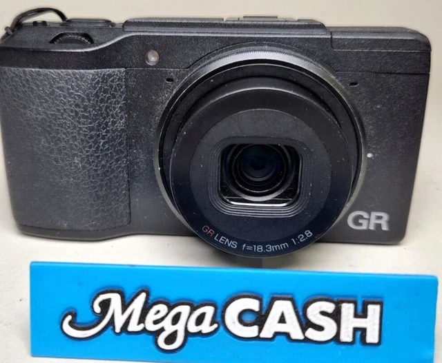 Ricoh GR II Digital Camera with 3-Inch LCD *Read Condition*