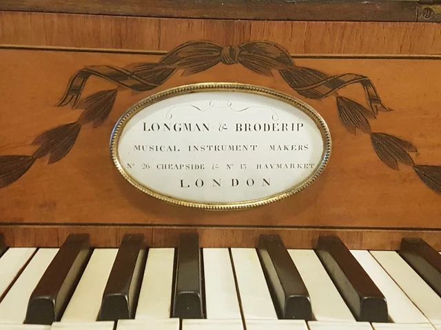 Fortepiano a tavolo / Square piano LONGMAN & BRODERIP, London 1786 ca.