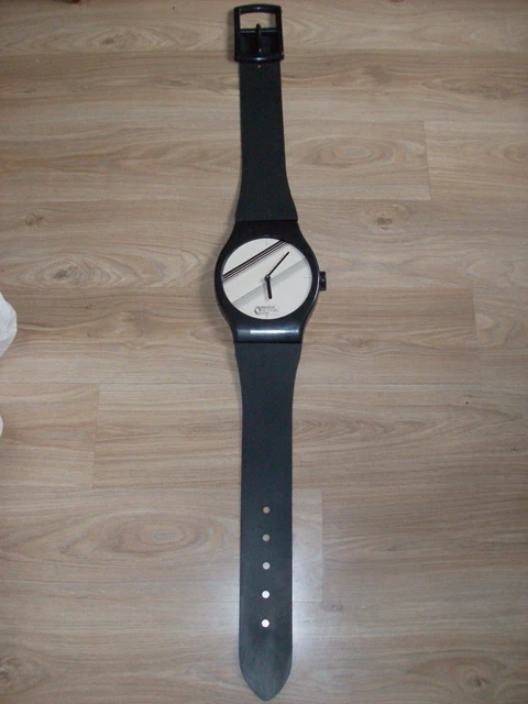 Ancienne pendule publicitaire montre Renault des voitures à vivre de 145 cm