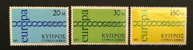 Timbres CHYPRE EUROPA Yvert et Tellier n°351 à 353 n** Mnh (Cyn37)