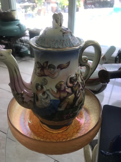 VINTAGE  SGK TEAPOT :OCCUPIED JAPAN  1940s  ANCIENT THEME AS DECOR.