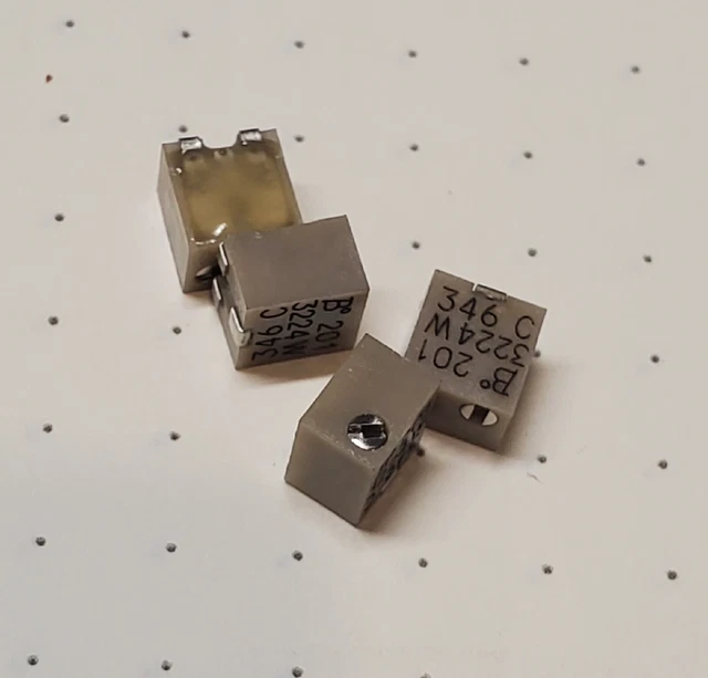 (4 Pcs) BOURNS 3224W-1-201G 200 Ohms 0.25W, 1/4W J Lead SMD Potentiometer Trim