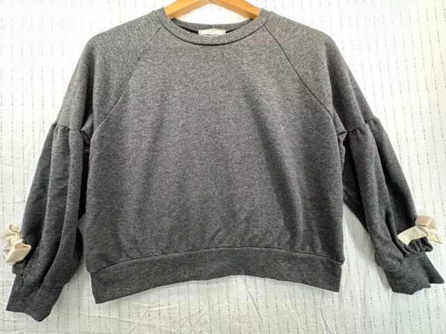 SOPRANO Size Large (14) Gray Long Sleeve Cropped Sweatshirt Bows on Sleeve Y2K