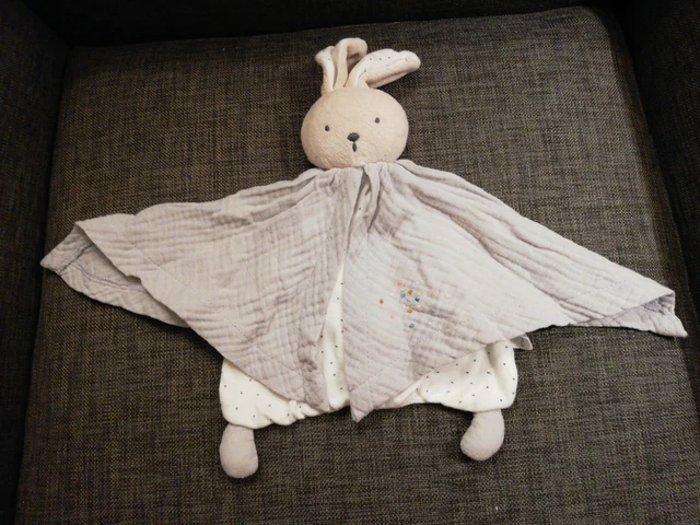 Doudou Kaloo Lapin Plat Blanc Gris Lange Coton Bio Pois