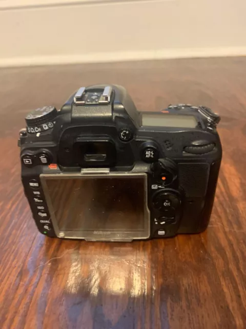 Nikon D7000 16.2MP Digital SLR Camera - Black (Kit with AF-S DX NIKKOR 18-140mm