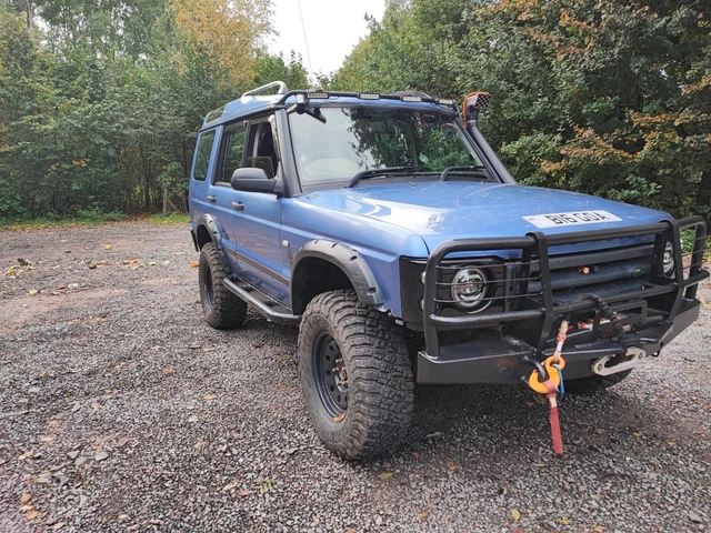 Bodyglass Replacement & Repair Cost Land Rover Discovery TD5 1998-2004