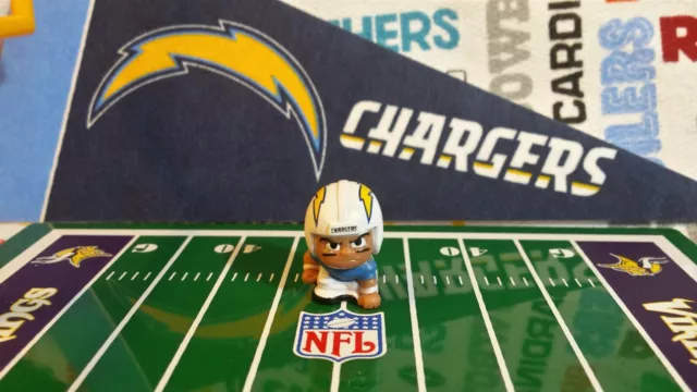NFL Teenymates San Diego/LA Chargers Lineman (LM/3-pt) figure