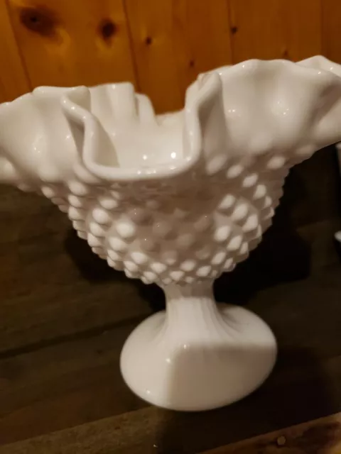 COLLECTABLE VINTAGE MILK GLASS  RUFFLED EDGES. Rare Candle Holder. **$ 22.99**