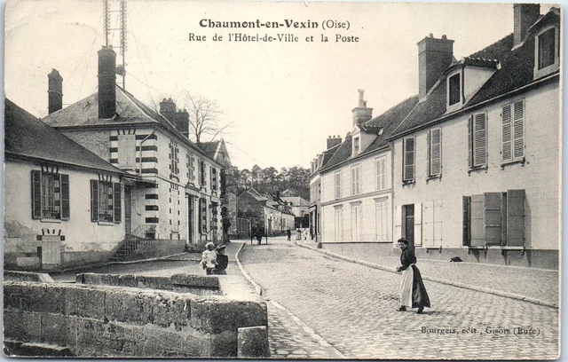 60 CHAUMONT EN VEXIN - rue de l'hotel de ville et la poste