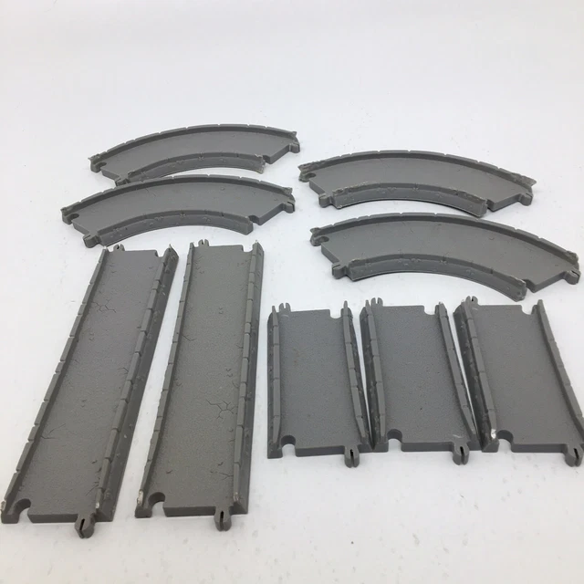 GUILANE THOMAS LIMITED Hit Toy Company Gray Track Lot Of 9 2006 See