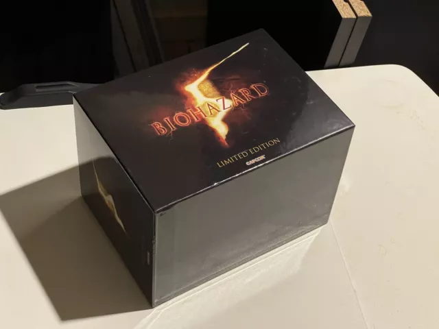 Resident Evil Biohazard  5 Japanese Collector's Edition PS3- Game, Contents