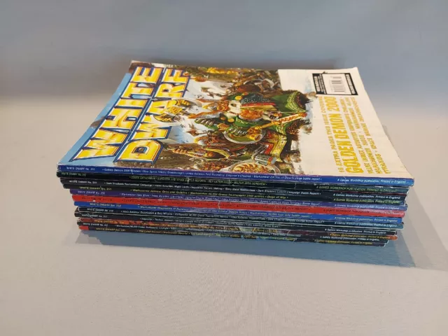 12x White Dwarf Magazines  Vintage Games Workshop Warhammer  40k 2001