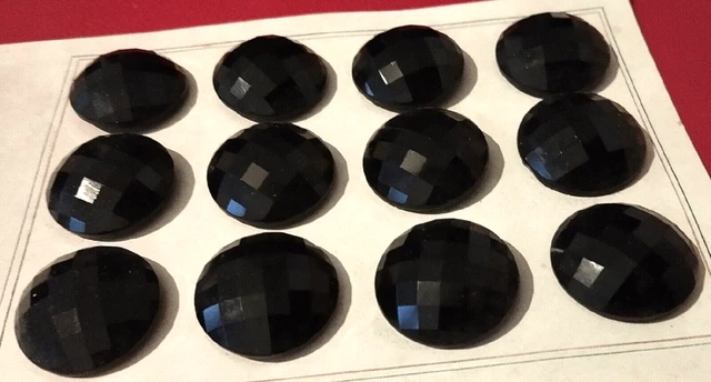12 ANCIENS BOUTONS NOIRS EN VERRE à facettes