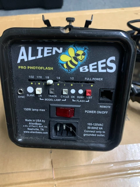 AlienBees Alien Bees B800 320WS Photography Studio Flash Pro Photoflash