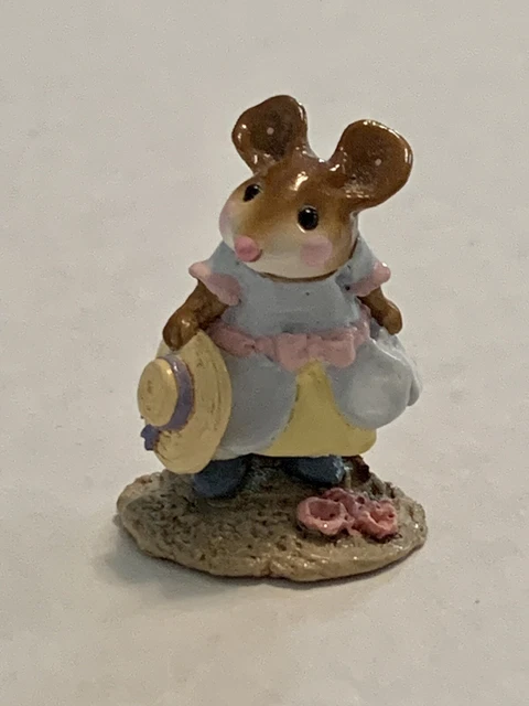 WEE FOREST FOLK HATTIE  M- 255 Repaired
