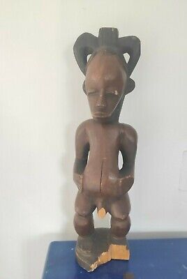 Wooden African Statue. Nigeria  / Statue Africaine En Bois.  Nigeria