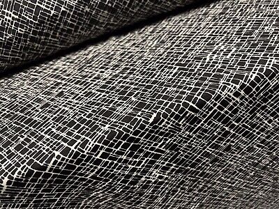 Tela de vestir tejida al tacto en polvo, por metro - estampado geométrico - negro y crema