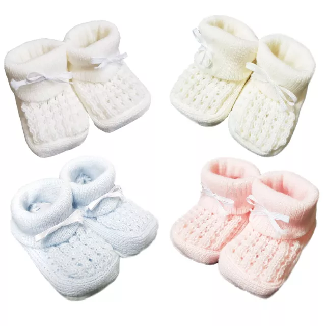 Baby Boys Girls 1 Pair Soft Touch Baby Booties New Born to 3 Months Approx 1045