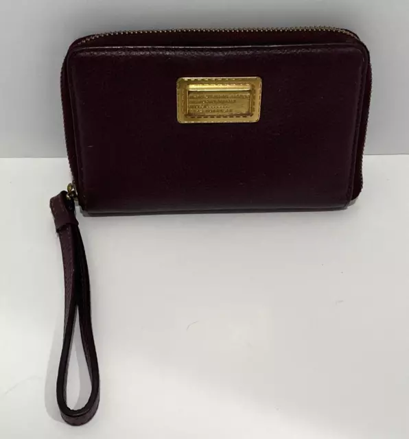 Marc by marc jacobs wallet Burgundy Leather Zip Around golden logo