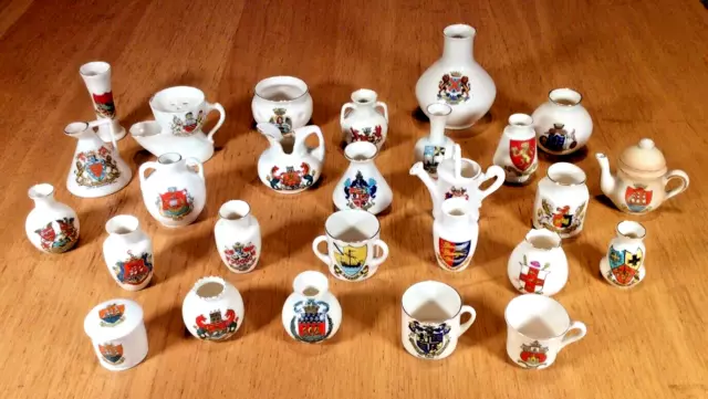 Vintage Crested Ware 26 Pieces Arcadian Carlton Swan Grafton Florentine Job Lot