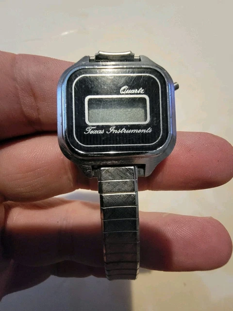 Texas Instruments Model 401 Watch TEXAS INSTRUMENTS MODEL T13H 1980s Vintage LCD Quartz watch Silver Tone ...