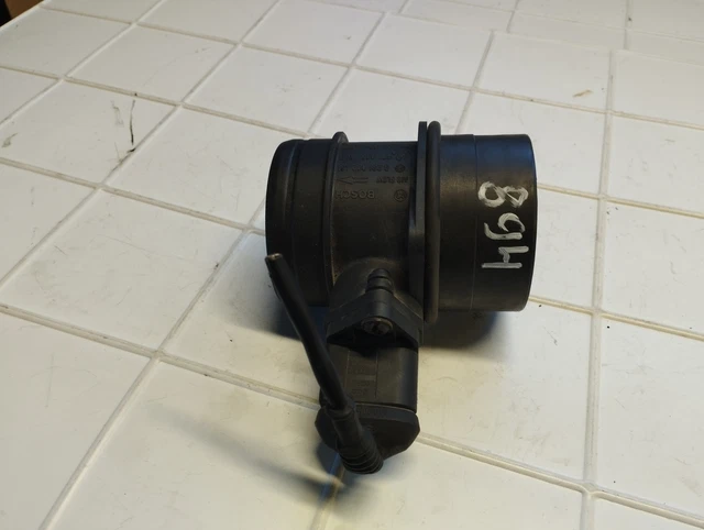 VW PASSAT B5 3B3 0281002461 074906461B Mesure du Flux d'air 1.90 21252628