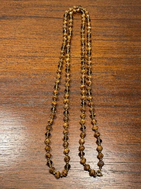 Collier Ancien à Perles – Bijou Vintage Sans Marque – Élégance Intemporelle (occasion)
