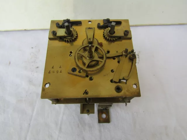 ik....ancien mouvement mecanisme  pour horloge pendule carillon