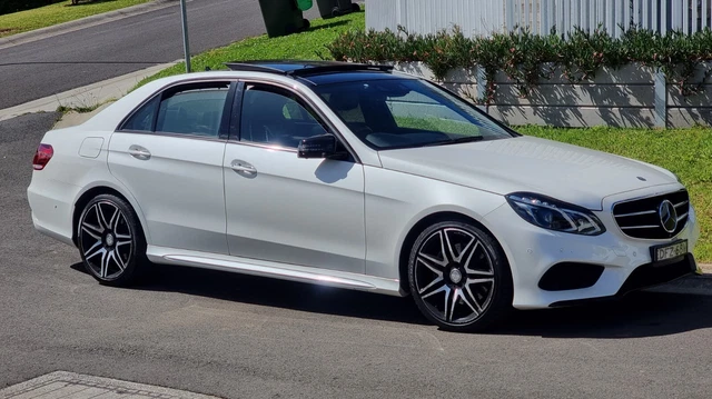 Mercedes Benz  E400 2015 V6 twin turbo AMG  Merc. Reduced must sell urgent