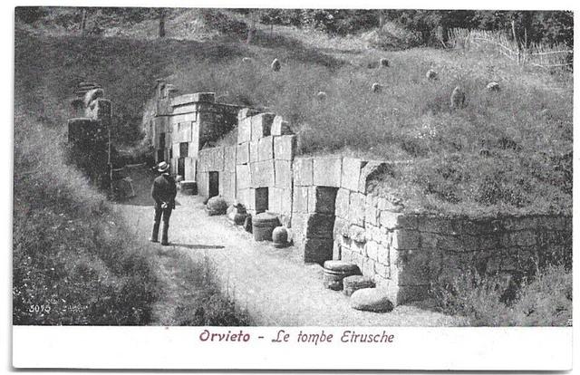 CARTOLINA DI TERNI ,ORVIETO - LE TOMBE ETRUSCHE non viaggiata
